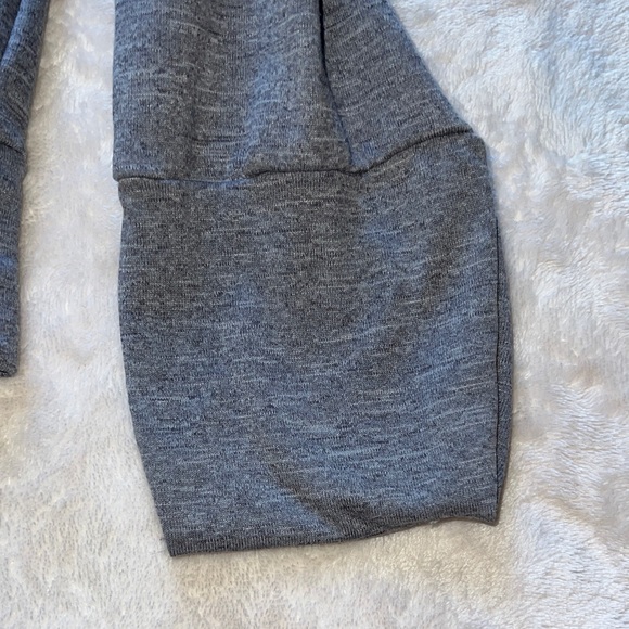 NIKE Dri-FIT Full Zip Hoodie SS Gray Thumb Holes Security Zipper Women's M EUC - Picture 7 of 12
